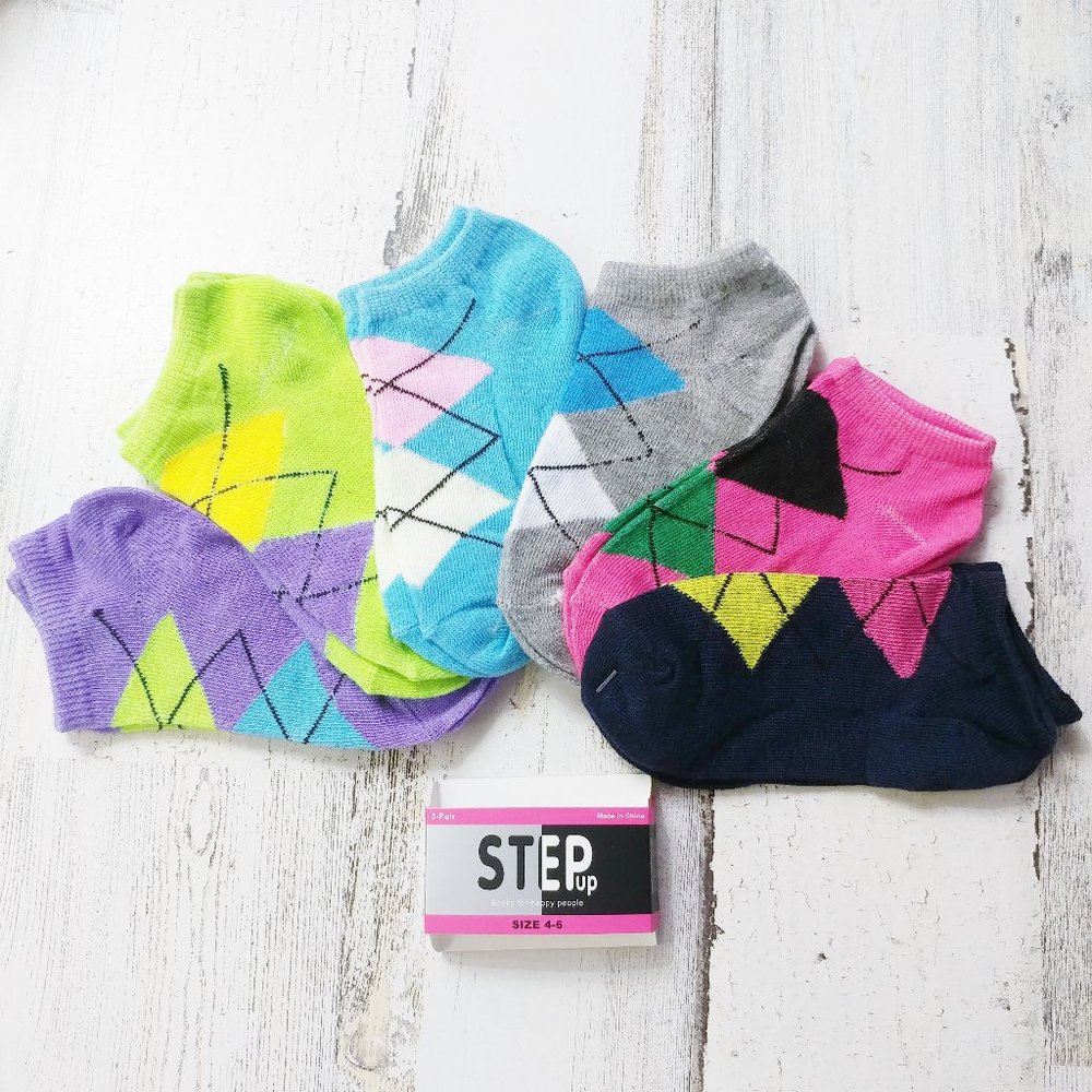 ARGYLE 6 Pair Girl's Novelty Socks Size 4-6 - Picture 1 of 3